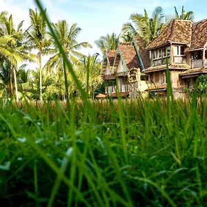 Gasthuis The Rice Joglo Eco-stay